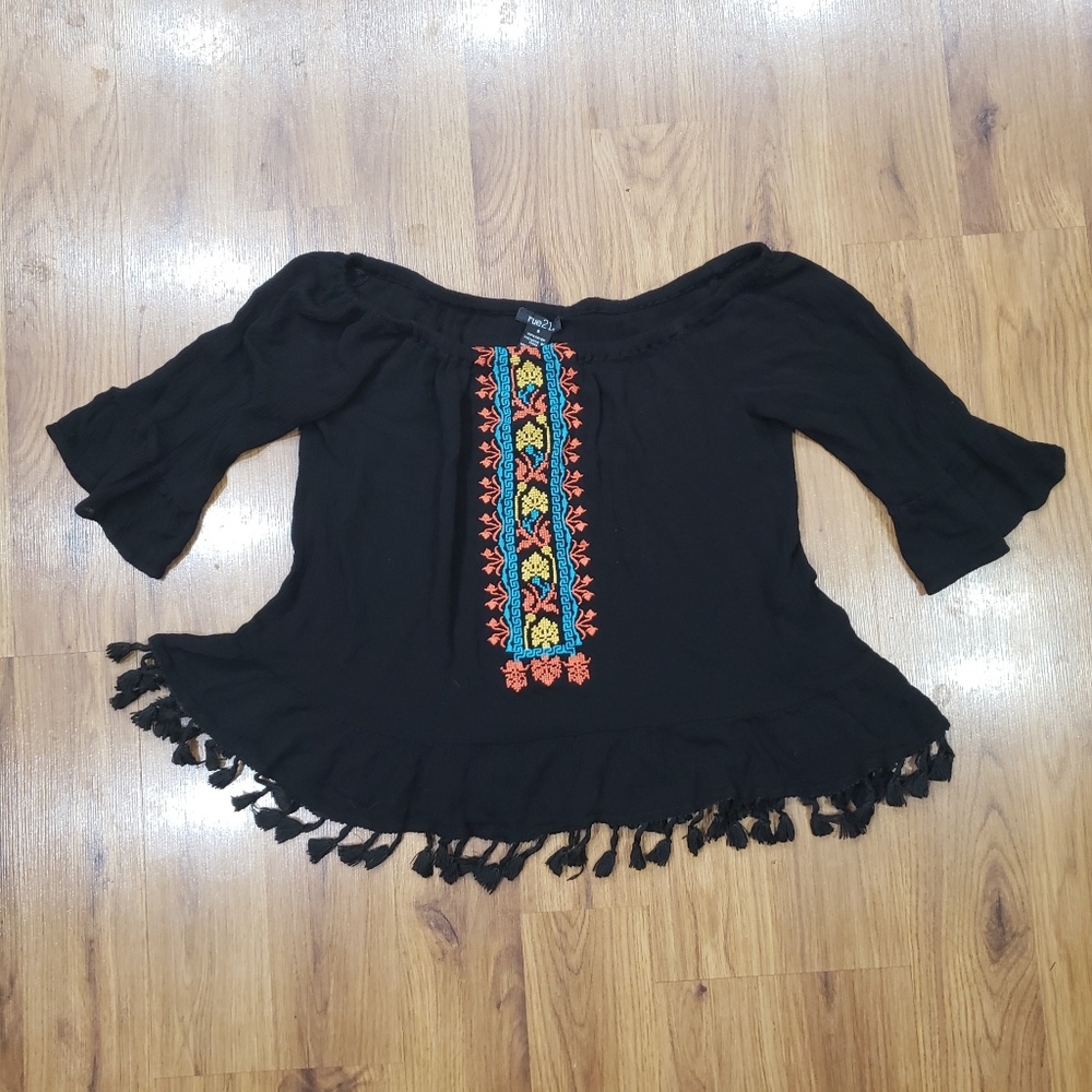Rue21 off-shoulder Aztec tassle blouse!